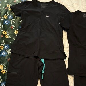 Figs XS FREEx Scrub Sets